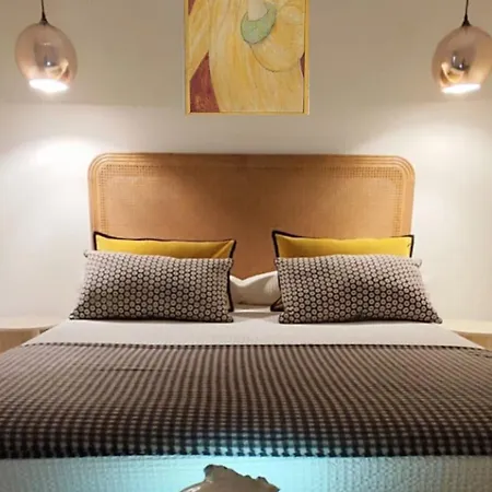 Centro Sevilla Elegante Homecenter Fb *